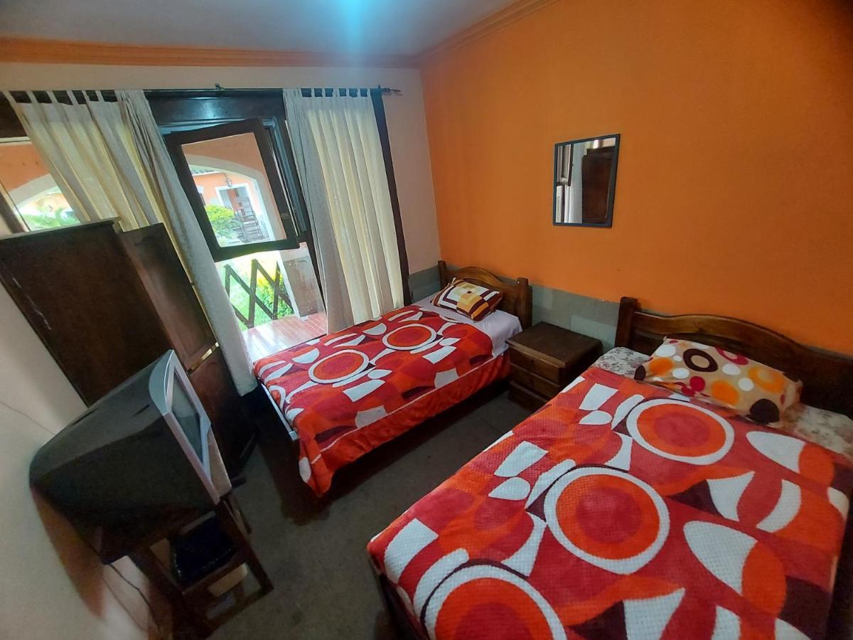 Naupa House Hostel Кочабамба Экстерьер фото