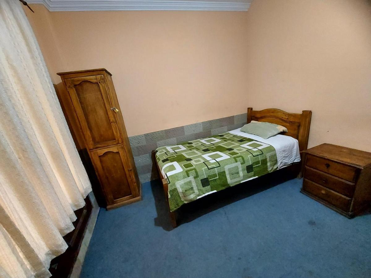 Naupa House Hostel Кочабамба Экстерьер фото