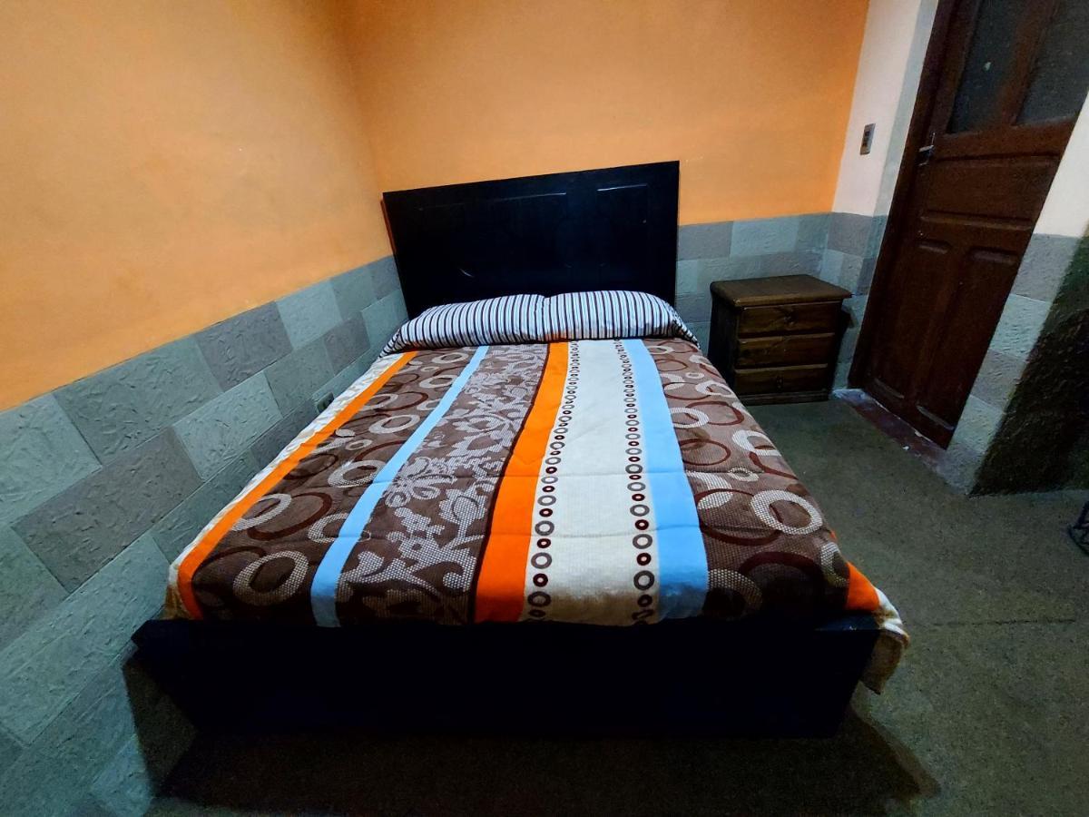 Naupa House Hostel Кочабамба Экстерьер фото