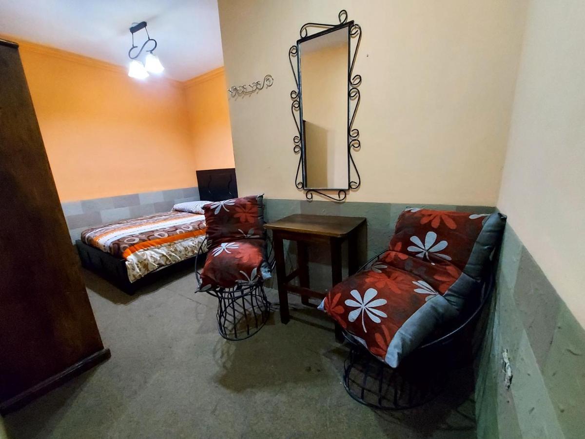 Naupa House Hostel Кочабамба Экстерьер фото